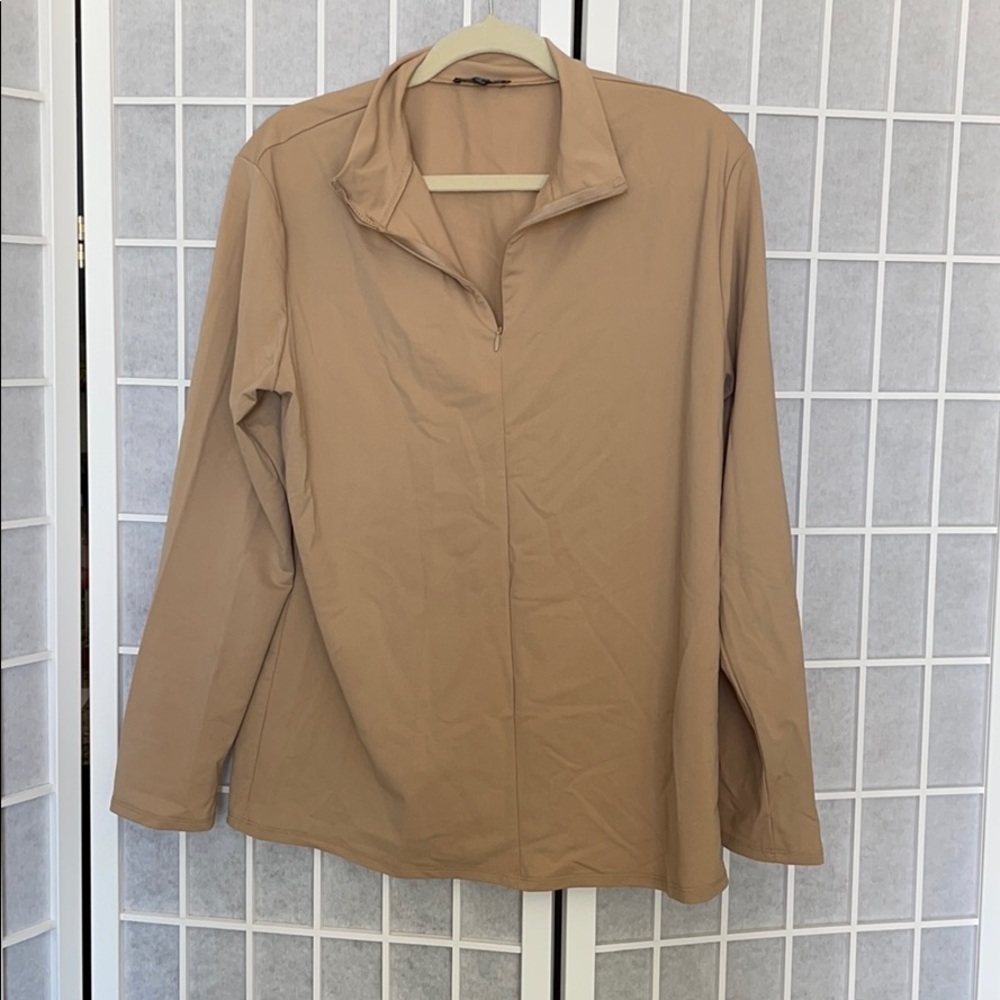 NWOT. FASHIONNOVA Long Sleeve Pullover (Large)